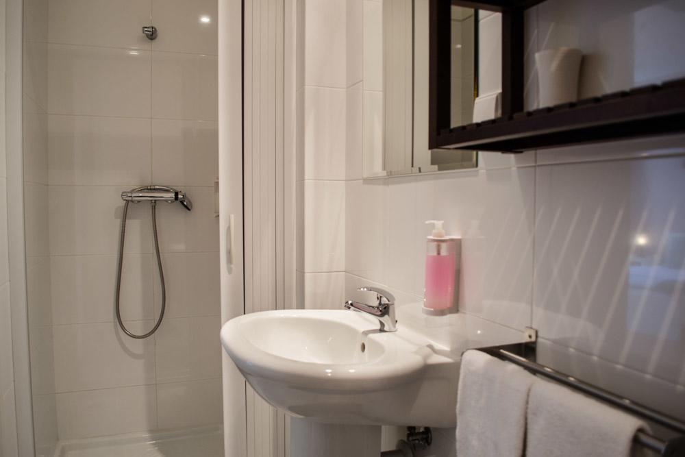 Low Cost Tourist Apartments - Casa Da Musica ปอร์โต ภายนอก รูปภาพ