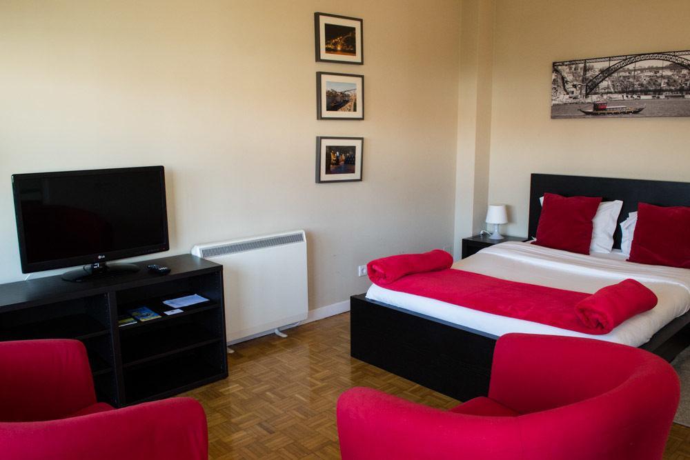 Low Cost Tourist Apartments - Casa Da Musica ปอร์โต ภายนอก รูปภาพ