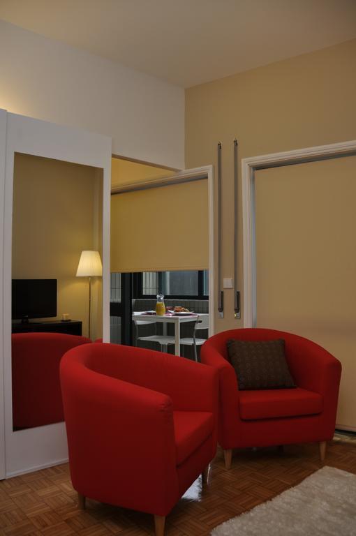 Low Cost Tourist Apartments - Casa Da Musica ปอร์โต ภายนอก รูปภาพ